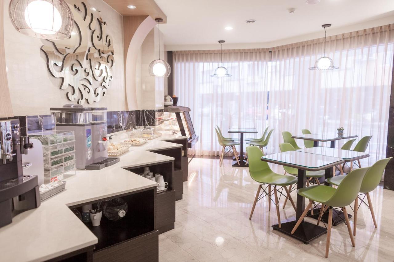Maple Hotel Tainan Rum bild